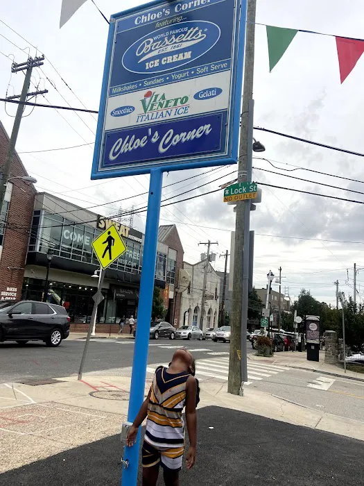 Chloe's Corner Picture 7