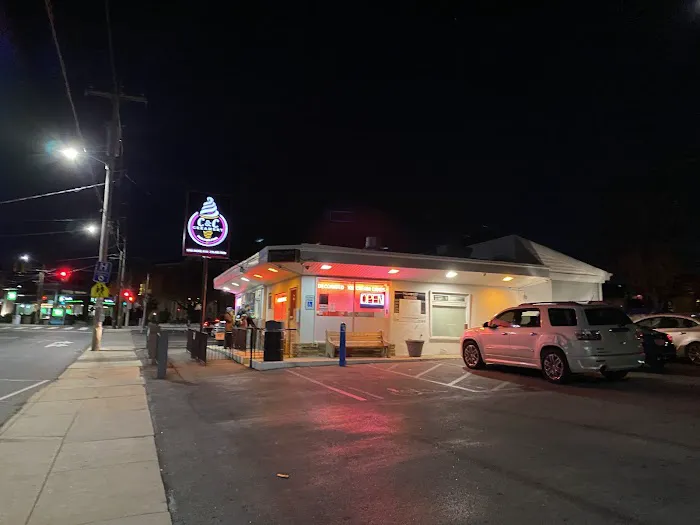 C & C CREAMERY Picture 6