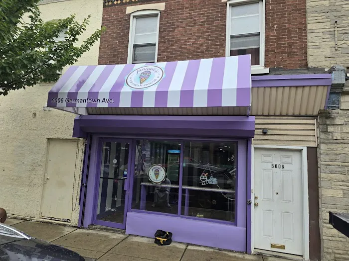 Jannah’s Ice Cream Parlor Picture 5