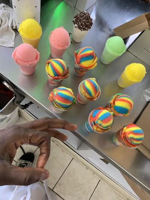 George's Water Ice Picture 8