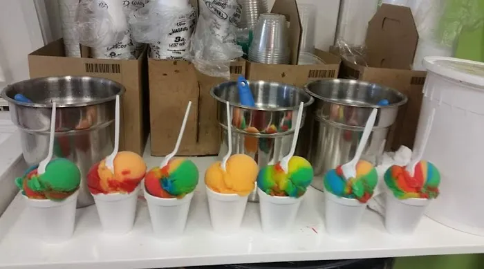 Gina’s water ice Picture 1