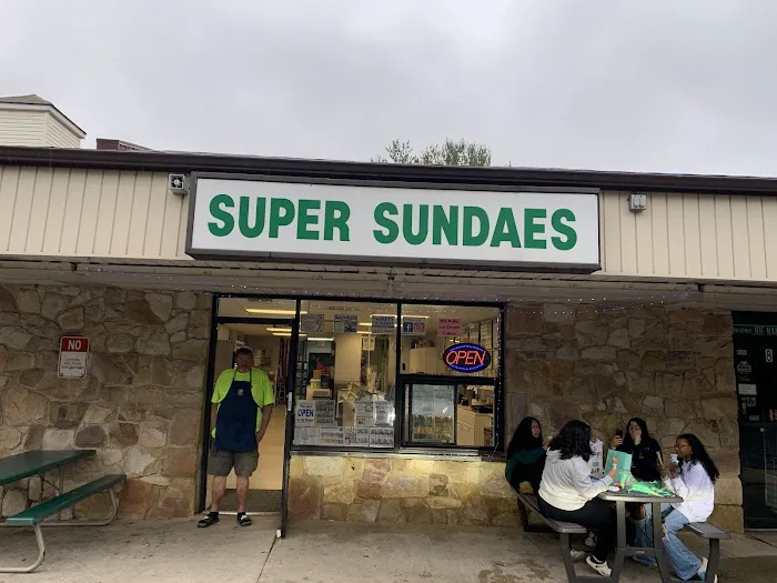 Super Sundaes Picture 6