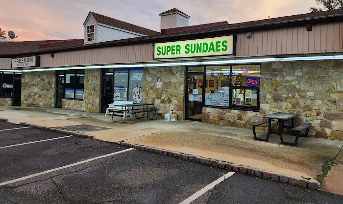 Super Sundaes Picture 3