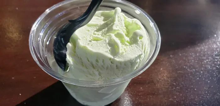Sweet Parlor Small Batch Ice Cream Picture 5