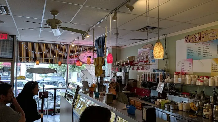 McCools Ice Cream & Frozen Yogurt Picture 9