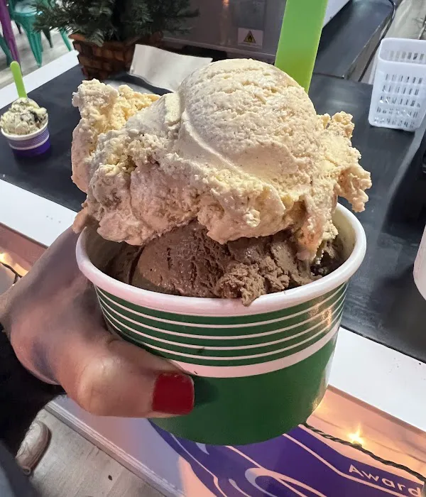 Guerriero Gelato & Cakes Picture 9