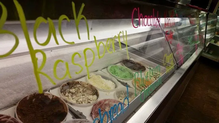Guerriero Gelato & Cakes Picture 3