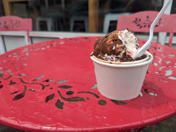 Falls Creamery Picture 9