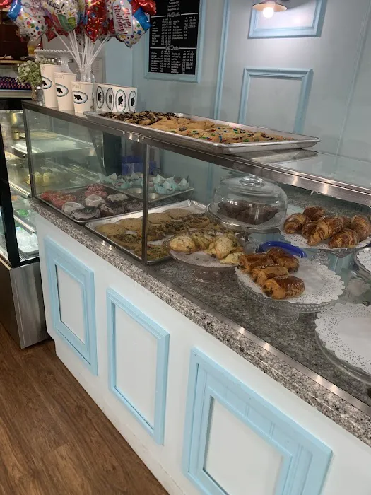 Ice Cream Shop Picture 6
