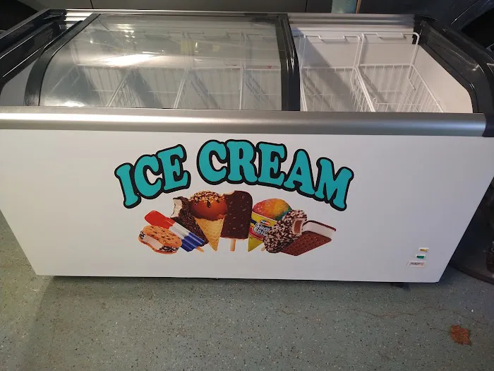 VMQ Ice Cream Distributors Picture 2