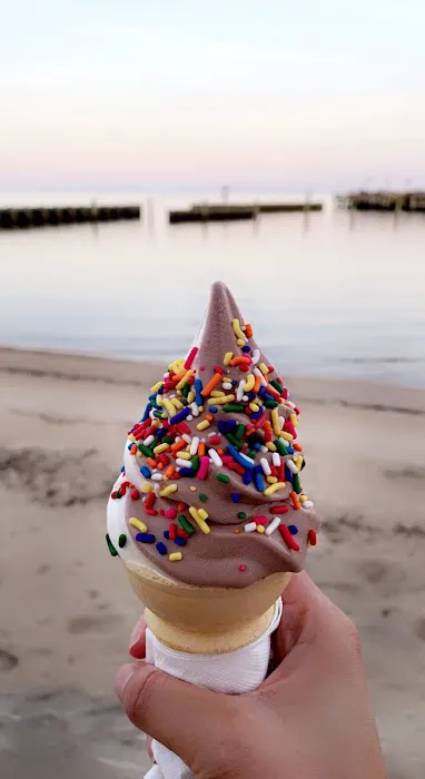 Jango's Frozen Treats Picture 5