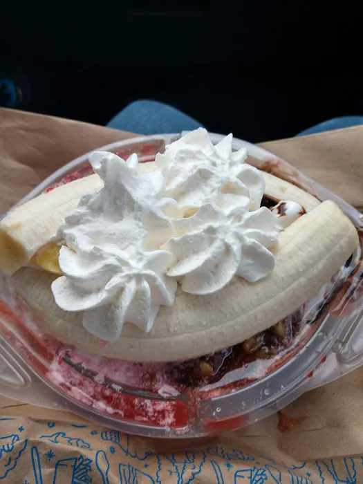 Dairy Queen (Treat) Picture 2