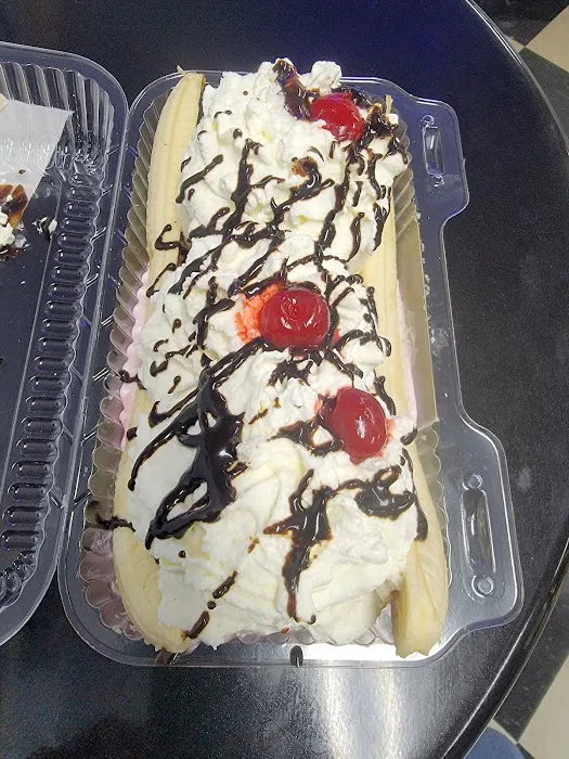 Mommom's Ice Cream Picture 3