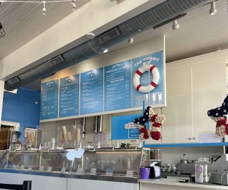 Justine's Ice Cream Parlour