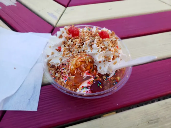 Cone E Island Ice Cream Picture 10