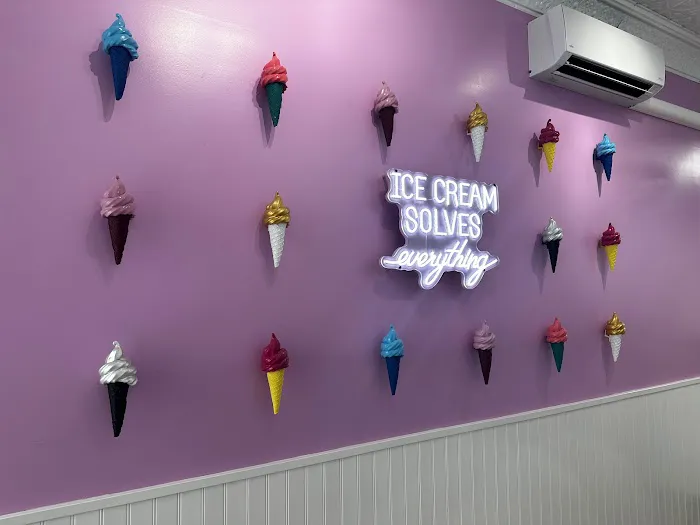 225 Scoops Picture 1