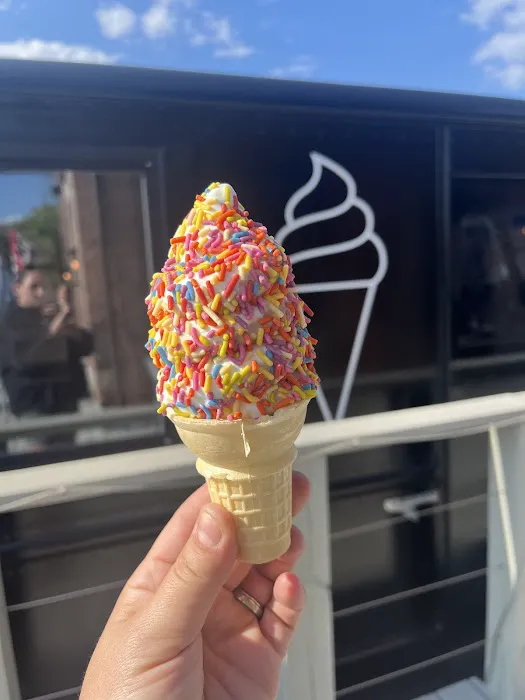 Supreme Soft Serve @ Cooper’s Daughter Picture 8