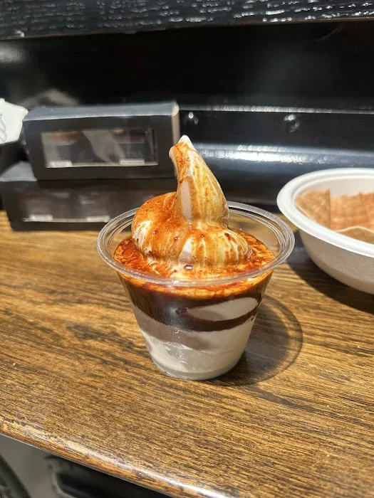 Supreme Soft Serve @ Cooper’s Daughter Picture 10