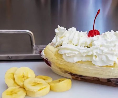 Carolina's Ice Cream Cafe