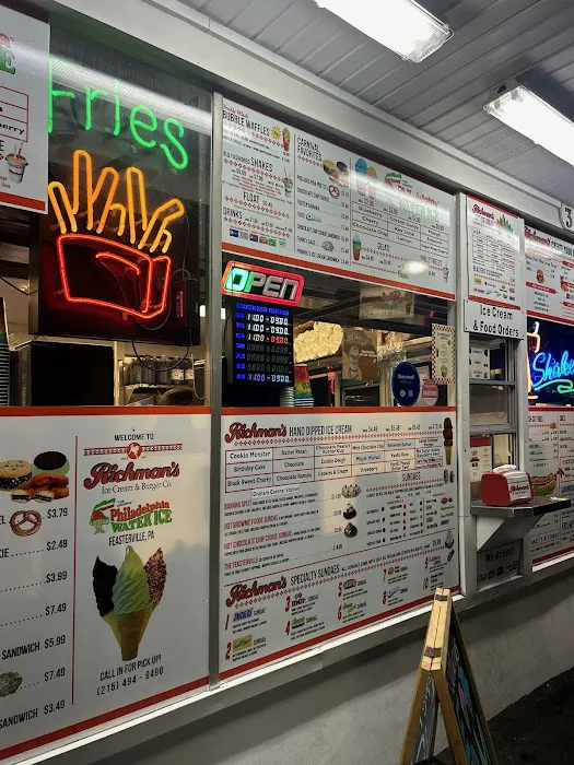 Richman's Ice Cream & Burger Co. Picture 10