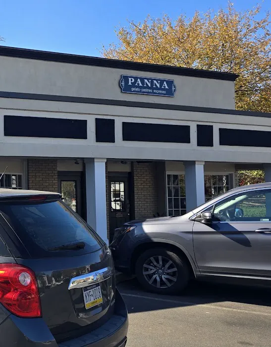 Panna Gelateria And Bakery Picture 4