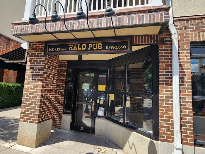 Halo Pub Picture 4