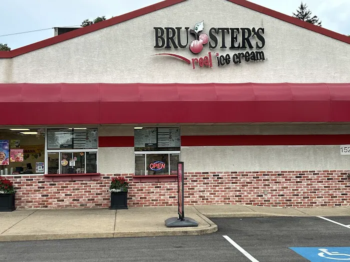 Bruster's Real Ice Cream Picture 10