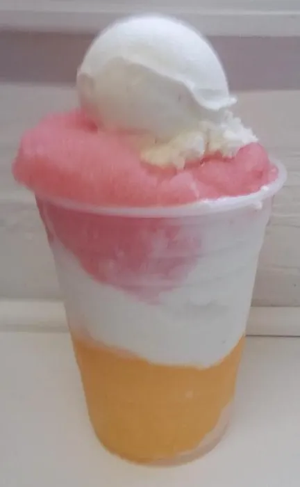 22nd Street Water Ice Picture 5