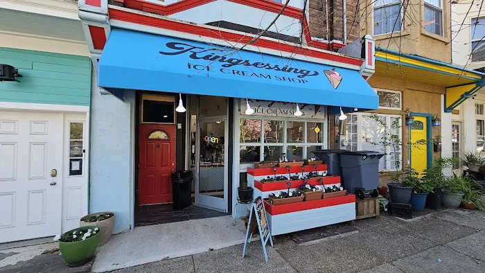 Kingsessing Ice Cream Shop Picture 2