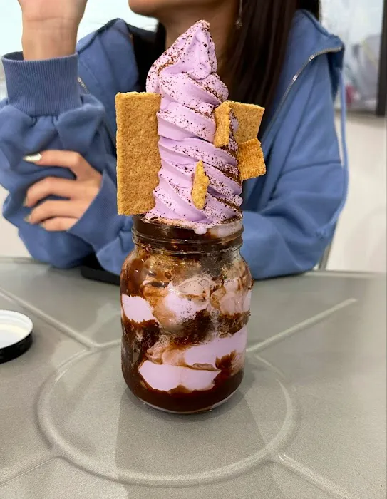 Surreal Creamery Picture 3