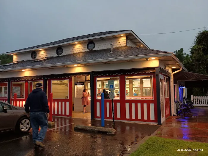 Dippy's Custard & Ice Cream Picture 3