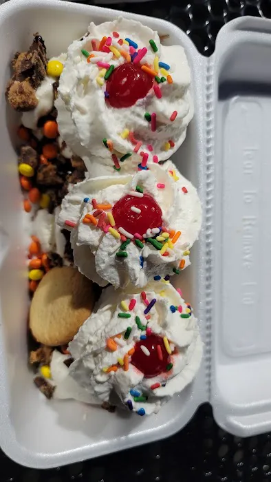 dot's Home Made Ice Cream & Water Ice Picture 8