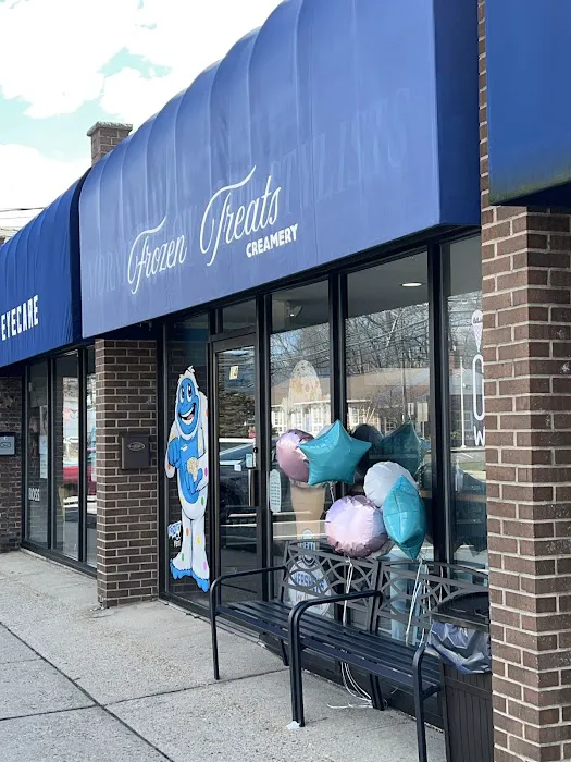 Frozen Treats Creamery Picture 7