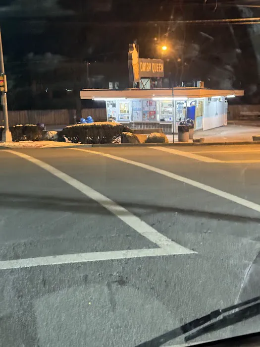 Dairy Queen Store Picture 5
