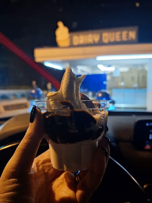 Dairy Queen Store Picture 4