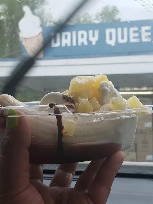 Dairy Queen Store Picture 9