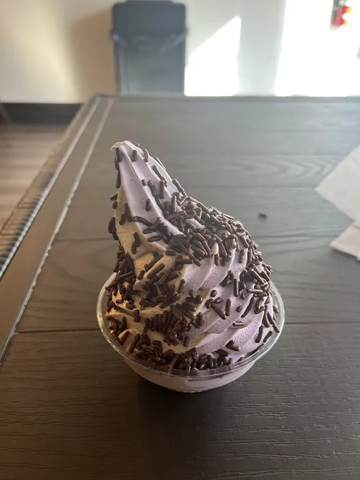 Maroons Creamery - Hand Crafted Ice Cream Picture 7