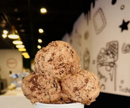 Maroons Creamery - Hand Crafted Ice Cream
