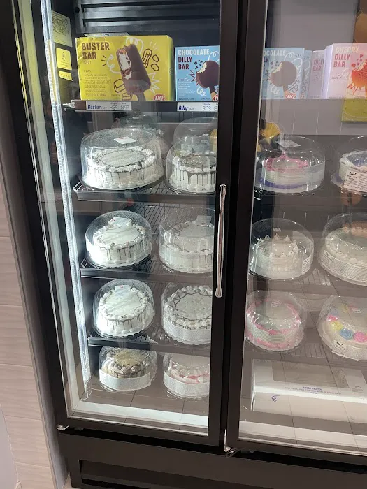 Dairy Queen Picture 6
