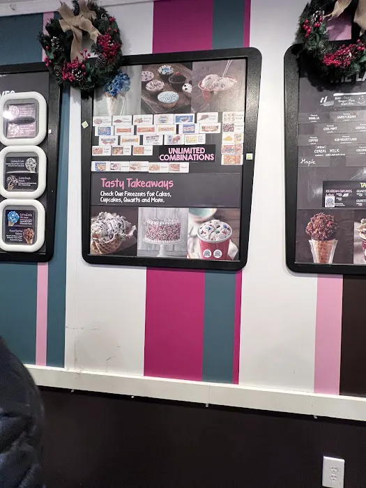 Mr. Moo's Ice Cream Cafe Ridgewood Picture 5
