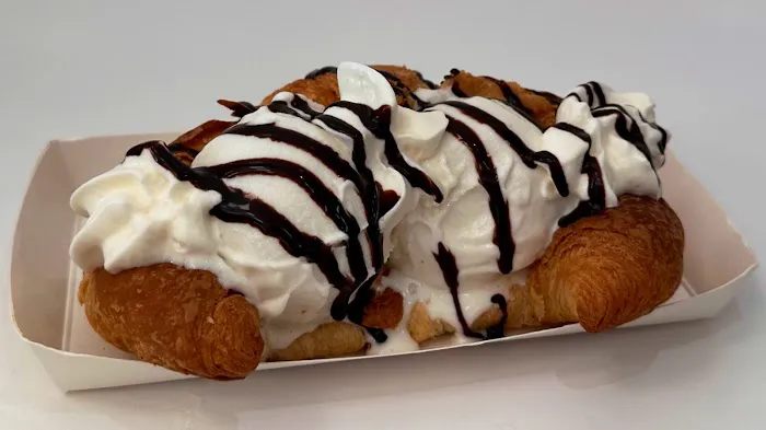 Yestoday Dessert Bar Picture 4