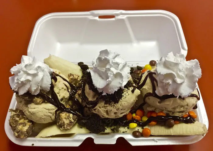 Magic Fountain Union Creamery Homemade Ice Cream Picture 9