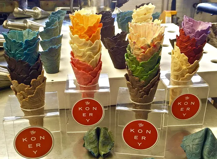 Magic Fountain Union Creamery Homemade Ice Cream Picture 8