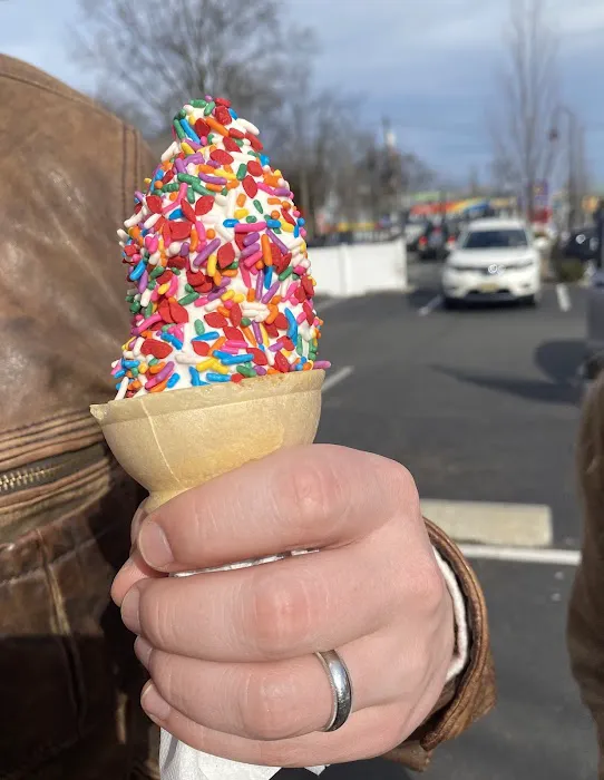 Dairy Queen (Treat) Picture 6