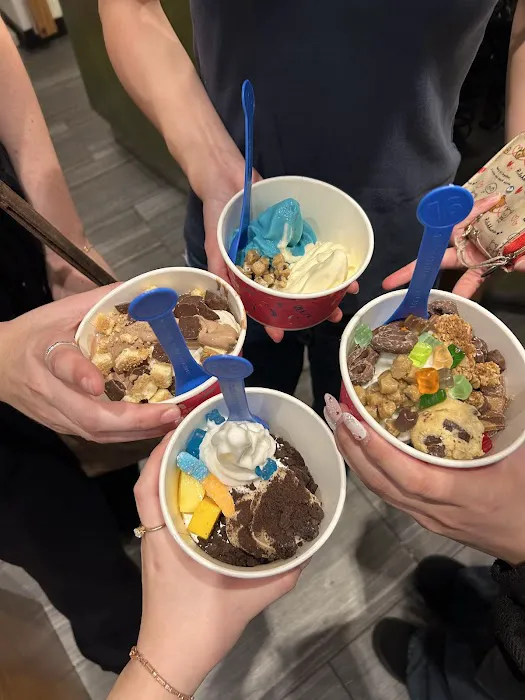 16 Handles Picture 9