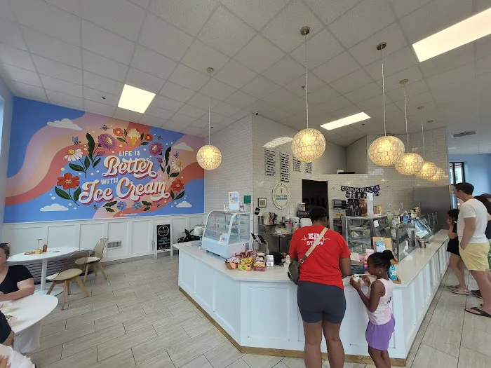Honey & Hive Artisanal Ice Cream Picture 8
