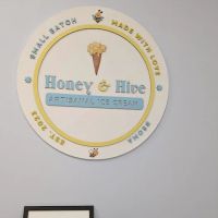 Honey & Hive Artisanal Ice Cream ico