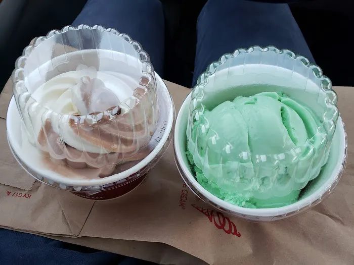 Dairy Deluxe Picture 8