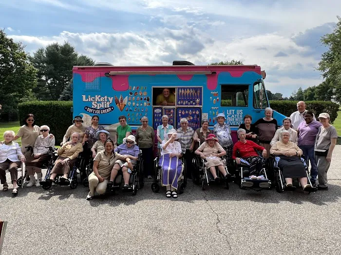 Lickety split soft ice cream truck Picture 3