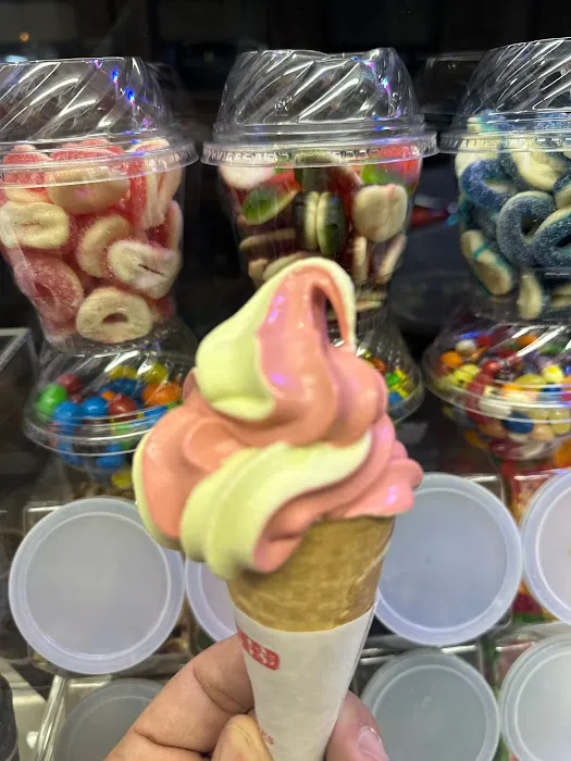 A's chill ice cream Picture 10